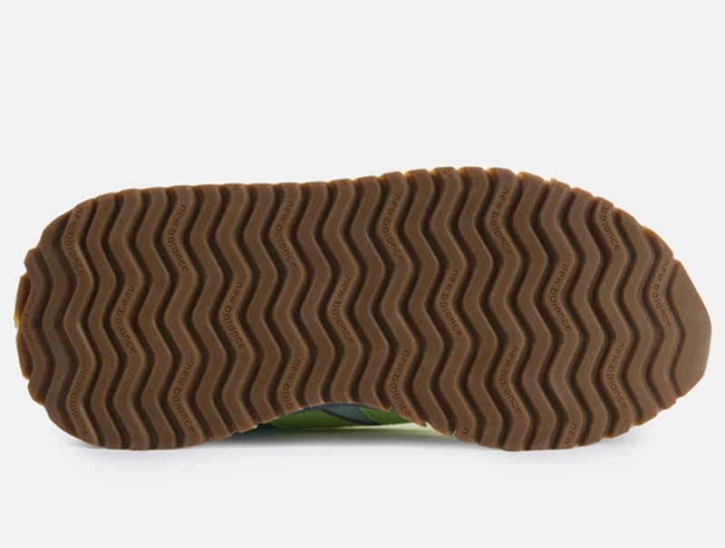 Купить оптом Женские кроссовки New Balance W23746Z - Изображение 4